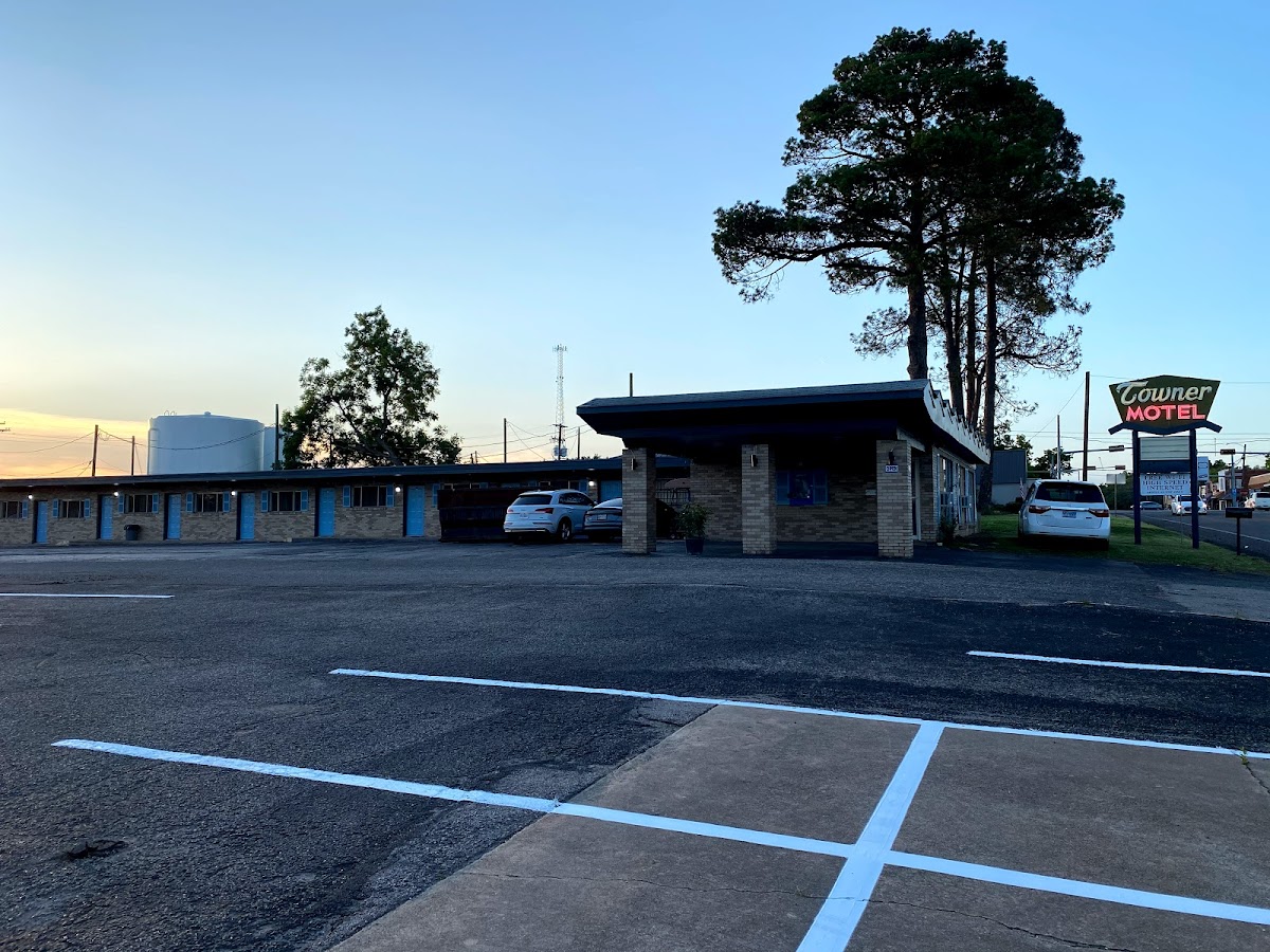 Towner Motel